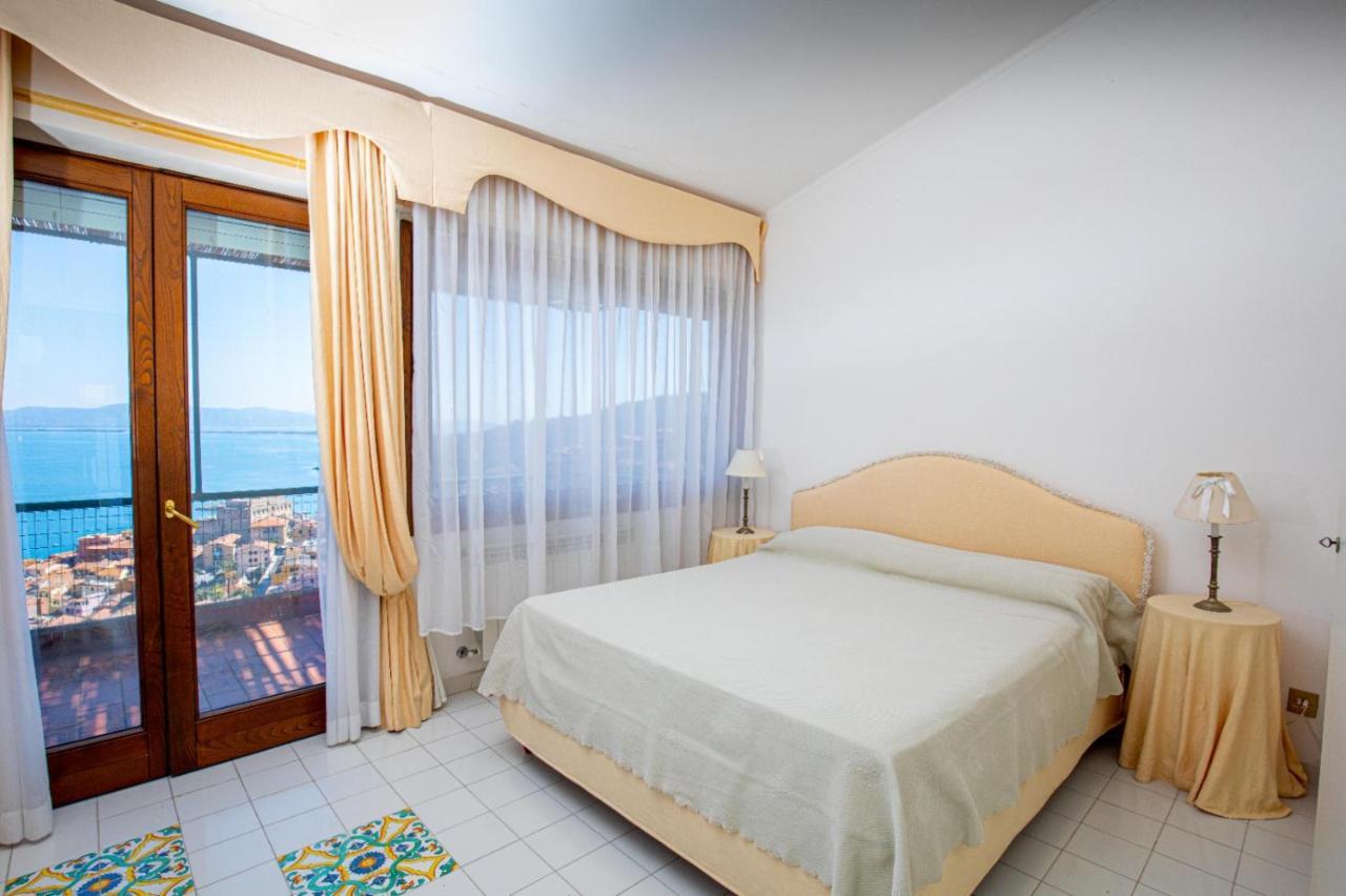 Villasole Porto Santo Stefano  Buitenkant foto